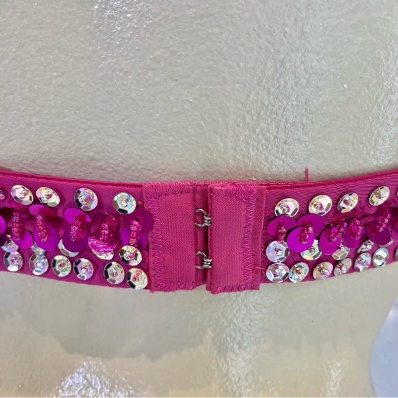 Hot Pink Sequin Bra and Belt Carnival BellyDance Performance Dancewear - Picture 8 of 13